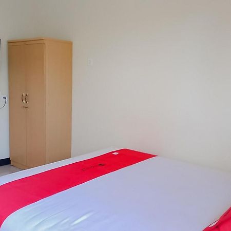 Reddoorz At Pelangi Guest House Balikpapan  Exterior photo